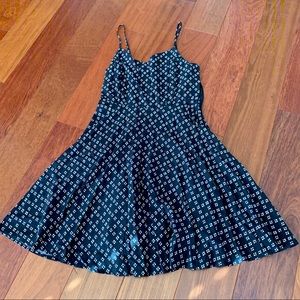 Old Navy Black and White Flowy Summer Dress